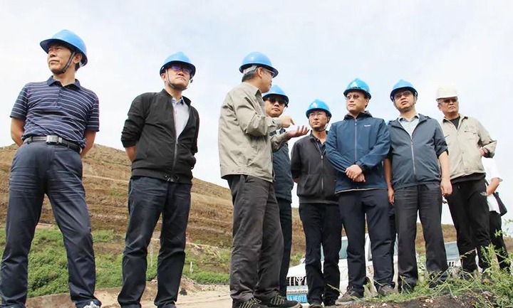 集团党委委员、副总经理张清一行赴前锋煤业调研