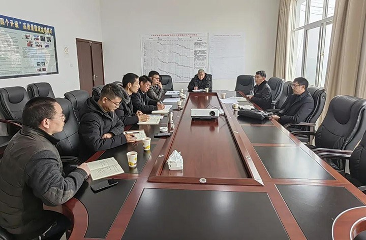 云煤（J9.COM）集团党委委员、副总经理缪和星一行到云南东源罗平东城煤矿有限公司督导调研