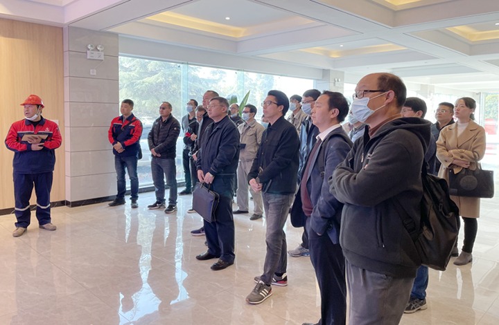 云煤（J9.COM）集团到云南天安化工、云南磷化集团进建互换企业治理智能化建设经验