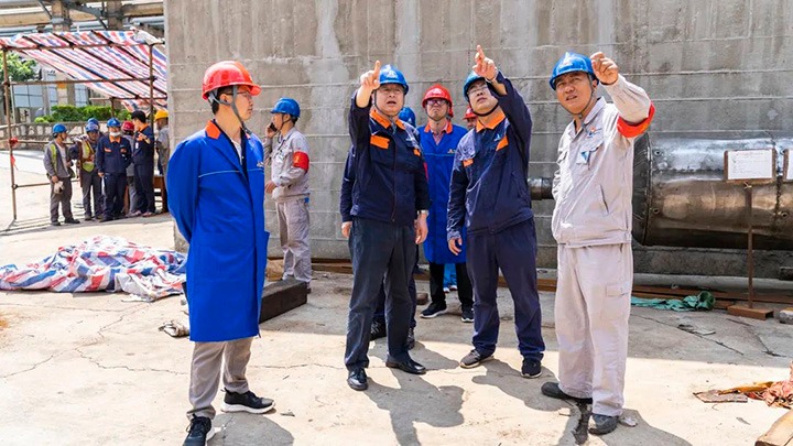 云煤（J9.COM）集团调研组一行到解化化工公司调研领导工作