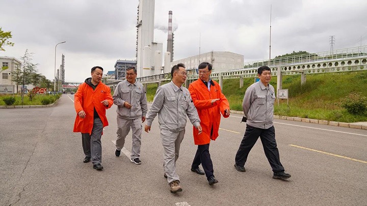 集团党委副书记、副董事长、总经理高建嵩督导查抄前锋化工安全出产工作