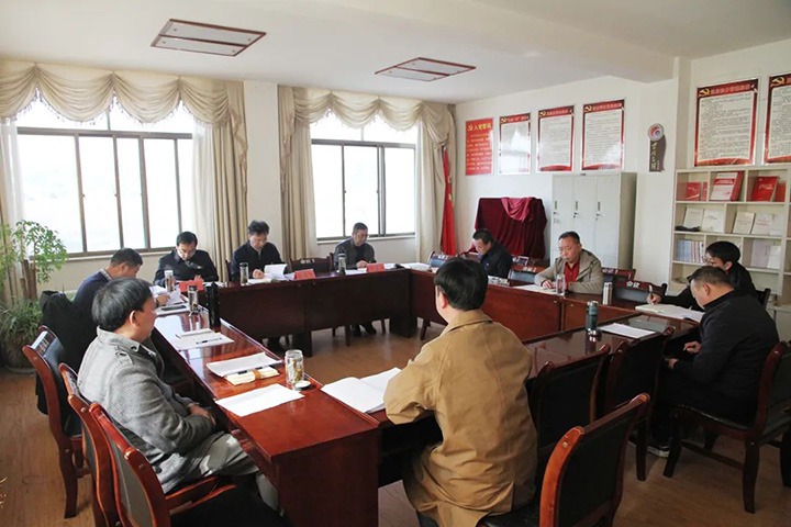 云煤（J9.COM）集团领导组一行到后所煤矿公司领导年度民主生涯会