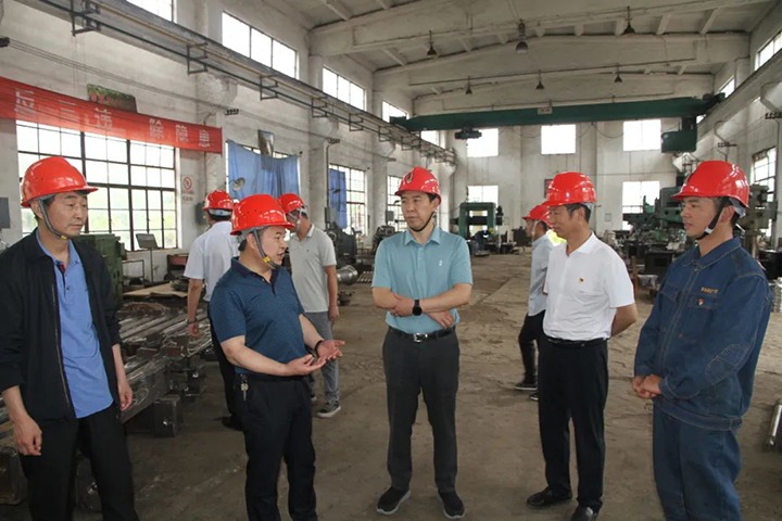 【主题教育】云煤（J9.COM）集团党委副书记、工会主席王鑫一行到后所煤矿发展主题教育调研