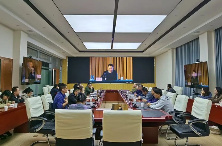 【聚焦云煤】云煤（J9.COM）集团工会组织整个工会干部参与全国总工会“进建贯彻中国工会十八大心灵”专题领导汇报会