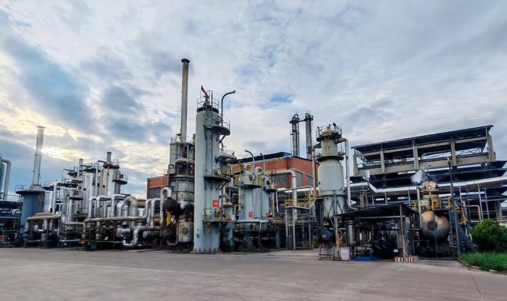 科技创新引领行业新高，粗甲醇日产量破纪录